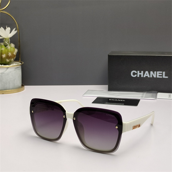 Chanel Sunglass AA 041